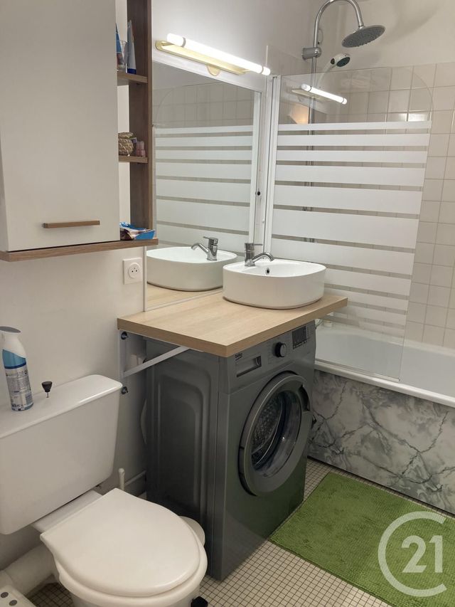 Appartement Duplex &agrave; louer - 3 pi&egrave;ces - 32,77 m2 - Hourtin - 33 - AQUITAINE