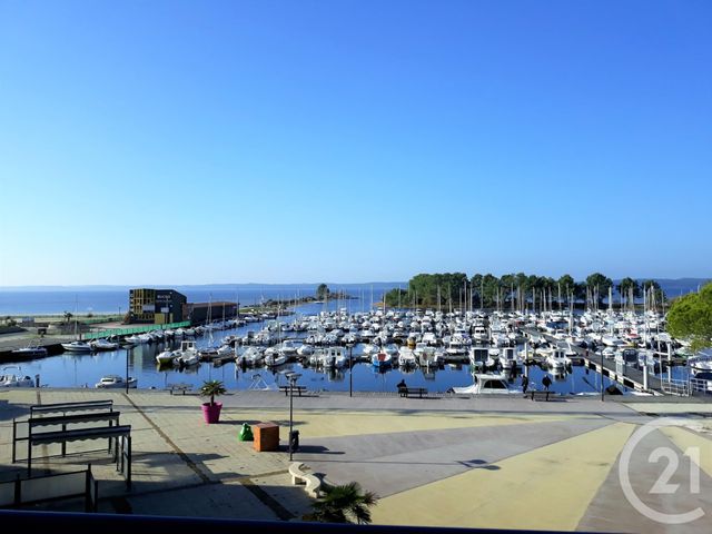 Appartement Duplex &agrave; louer - 3 pi&egrave;ces - 32,77 m2 - Hourtin - 33 - AQUITAINE