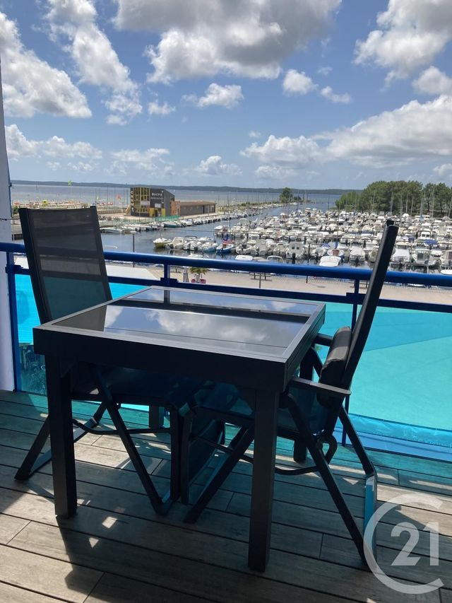 Appartement Duplex à louer HOURTIN