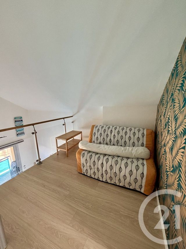 Appartement Duplex &agrave; louer - 3 pi&egrave;ces - 32,77 m2 - Hourtin - 33 - AQUITAINE