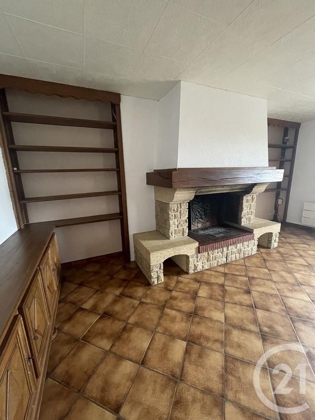 Appartement F5 &agrave; louer - 5 pi&egrave;ces - 130,60 m2 - Margaux Cantenac - 33 - AQUITAINE