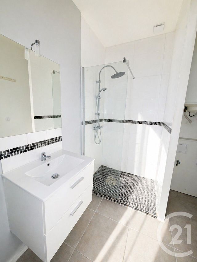 Appartement F2 &agrave; louer - 2 pi&egrave;ces - 38,89 m2 - St Laurent Medoc - 33 - AQUITAINE