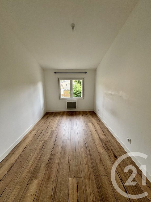 Appartement F3 &agrave; louer - 3 pi&egrave;ces - 61,57 m2 - St Laurent Medoc - 33 - AQUITAINE