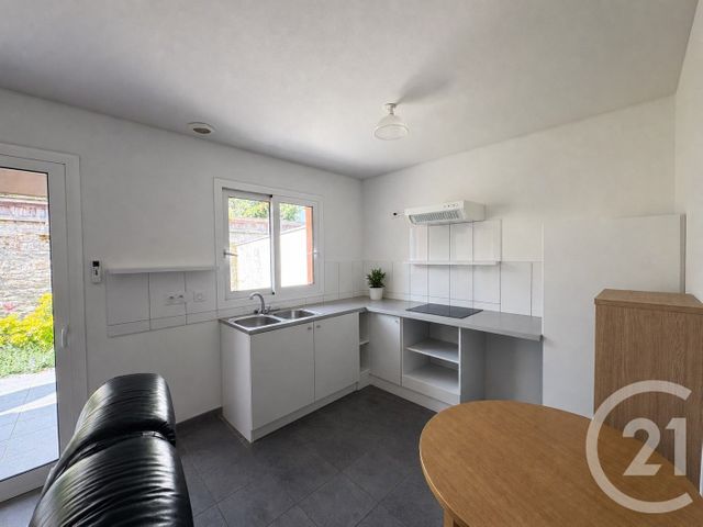 Maison &agrave; louer - 2 pi&egrave;ces - 49,90 m2 - Lesparre Medoc - 33 - AQUITAINE
