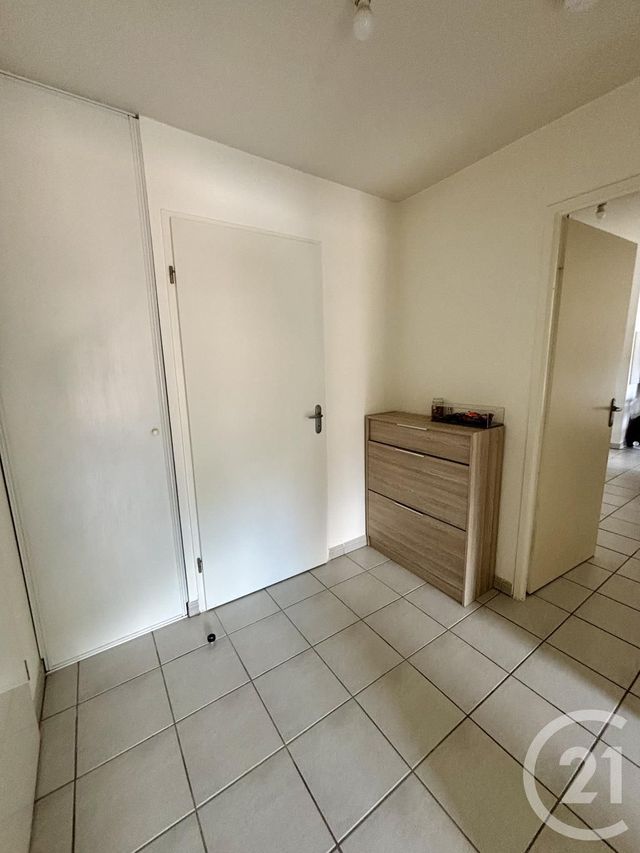 Appartement F3 &agrave; louer - 3 pi&egrave;ces - 53,30 m2 - Lesparre Medoc - 33 - AQUITAINE