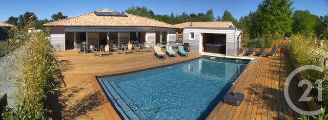 Maison à vendre GRAYAN ET L HOPITAL