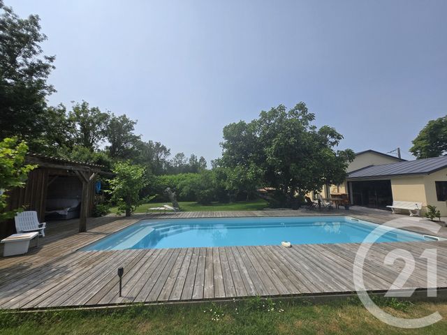 Maison &agrave; vendre - 7 pi&egrave;ces - 333,65 m2 - Jau Dignac Et Loirac - 33 - AQUITAINE