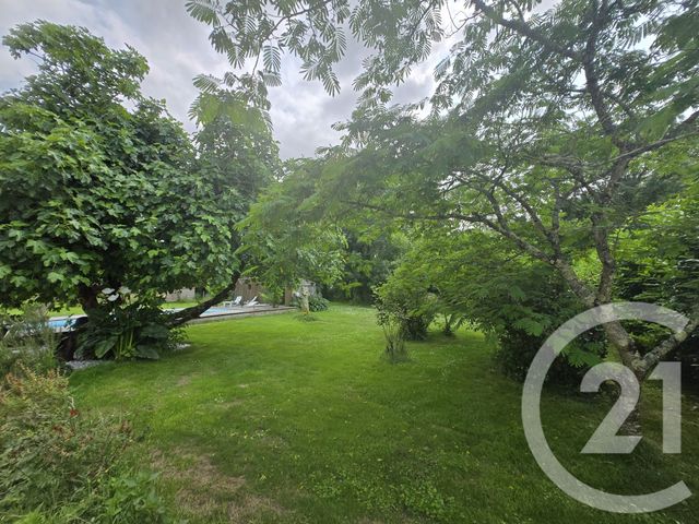 Maison &agrave; vendre - 7 pi&egrave;ces - 333,65 m2 - Jau Dignac Et Loirac - 33 - AQUITAINE