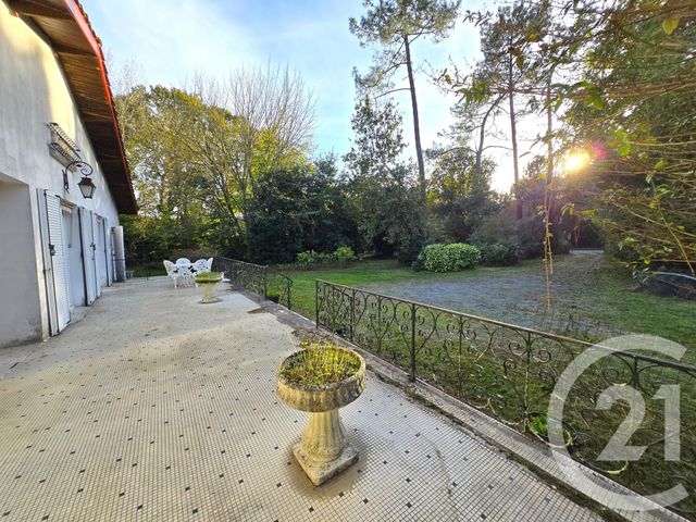 maison - VENDAYS MONTALIVET - 33