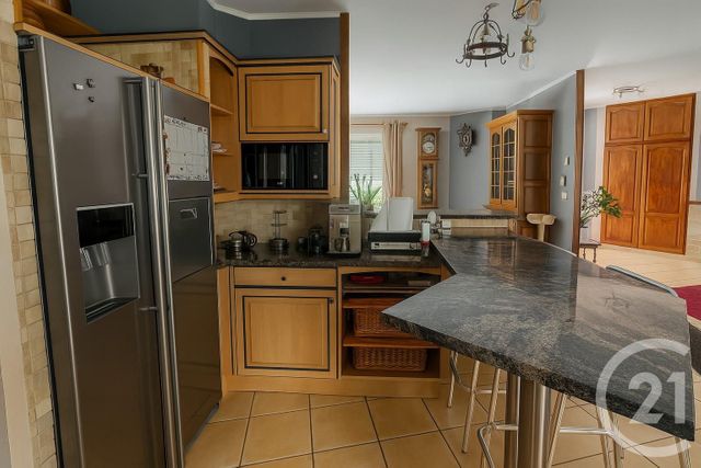 Afficher la photo en grand Maison à vendre - 9 pièces - 147 m2 - Jau Dignac Et Loirac - 33 - AQUITAINE