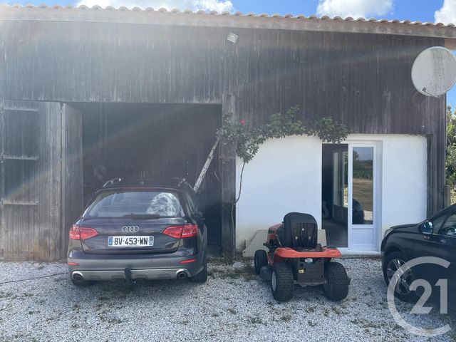 Afficher la photo en grand Maison à vendre - 5 pièces - 150,67 m2 - Jau Dignac Et Loirac - 33 - AQUITAINE