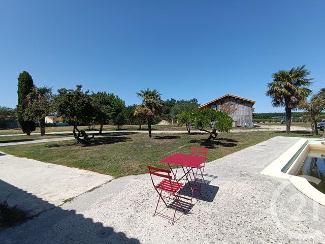Afficher la photo en grand Maison à vendre - 5 pièces - 150,67 m2 - Jau Dignac Et Loirac - 33 - AQUITAINE
