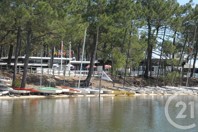 Afficher la photo en grand Terrain à vendre - 536 m2 - Brach - 33 - AQUITAINE